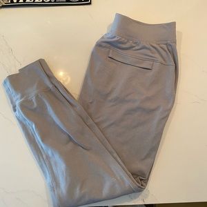 Perfect condition Lululemon Intent Joggers